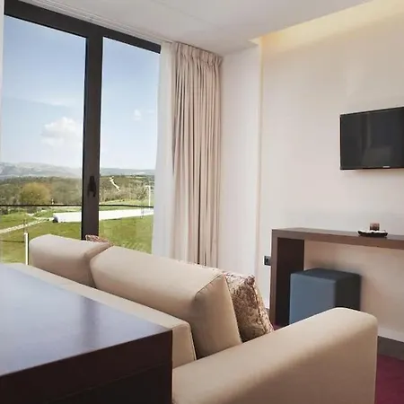 Real Abadia, Congress & Hotel 4*