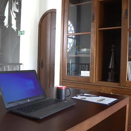 Otel Real Abadia, Congress &